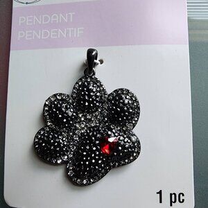 Dog Paw Pendant-ADORABLE!!